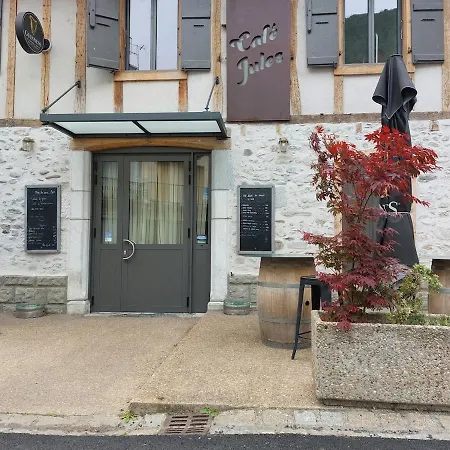 펜션 Maison De Montagne Avec Jardin Privatif *