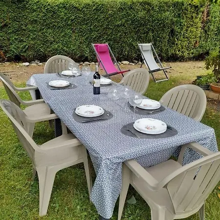 Сasa de vacaciones Maison De Montagne Avec Jardin Privatif